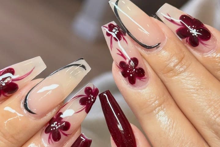 Nail design thumbnail for Instagram post DUKS8lUkYrG