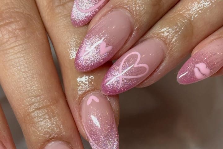 Nail design thumbnail for Instagram post DT9aeXXlKVr