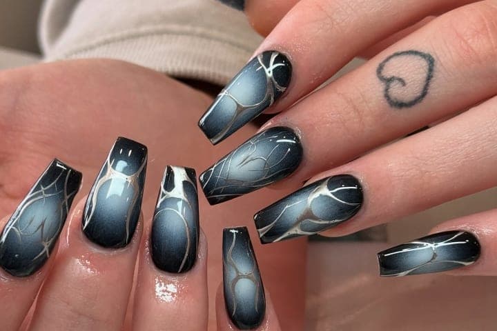Nail design thumbnail for Instagram post DGwOm34y6qg