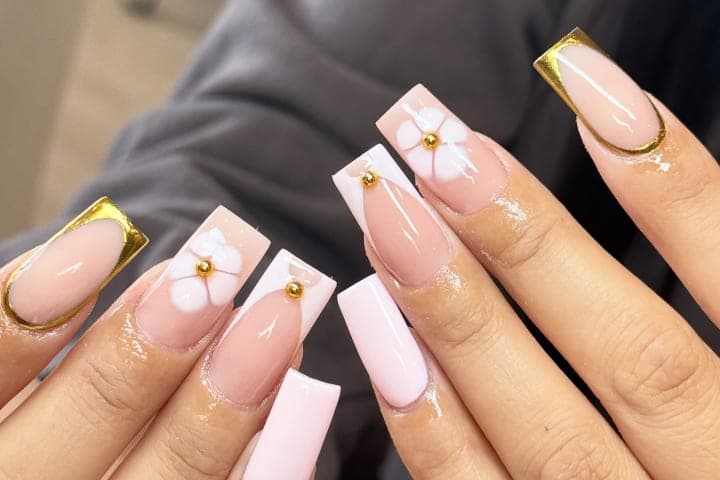 Nail design thumbnail for Instagram post DP2SSqwjx1B