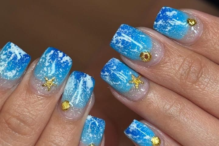 Nail design thumbnail for Instagram post DNKaRAEOa0U