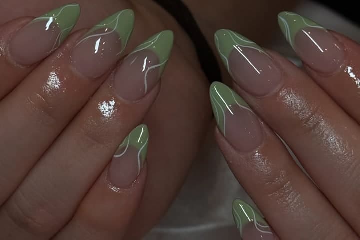 Nail design thumbnail for Instagram post DG4fdfgJ7Pv