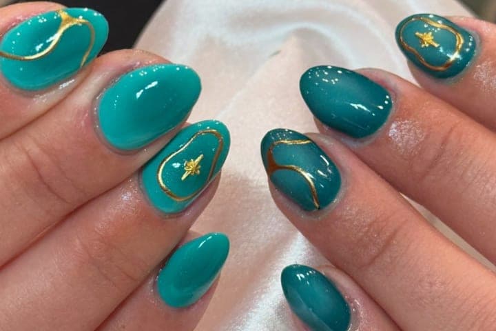 Nail design thumbnail for Instagram post DGj9jHsRHbc