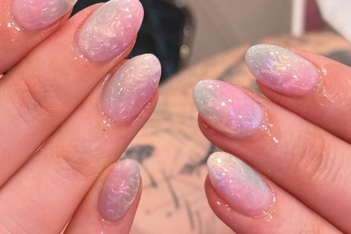 Nail design thumbnail for Instagram post DJ8BvrKpqml