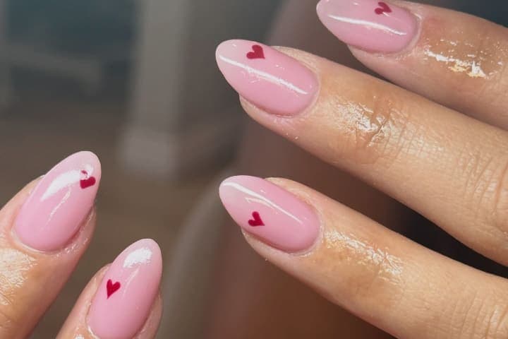 Nail design thumbnail for Instagram post DUEtnNLku00