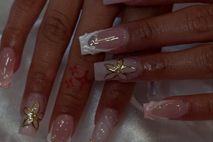 Nail design thumbnail for Instagram post DGwfqd8y6N-