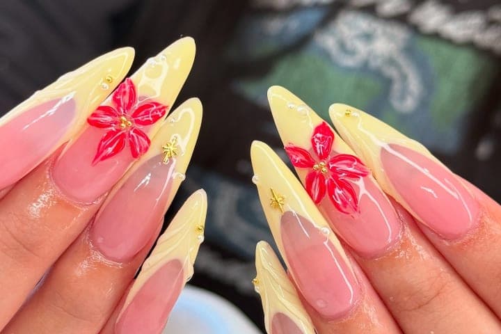 Nail design thumbnail for Instagram post DMMjDZLud4i