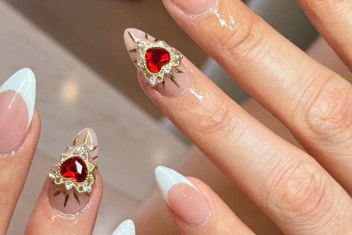 Nail design thumbnail for Instagram post DOQGwiLjnu9