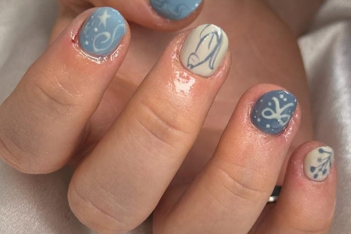 Nail design thumbnail for Instagram post DIXOLcrBCR4