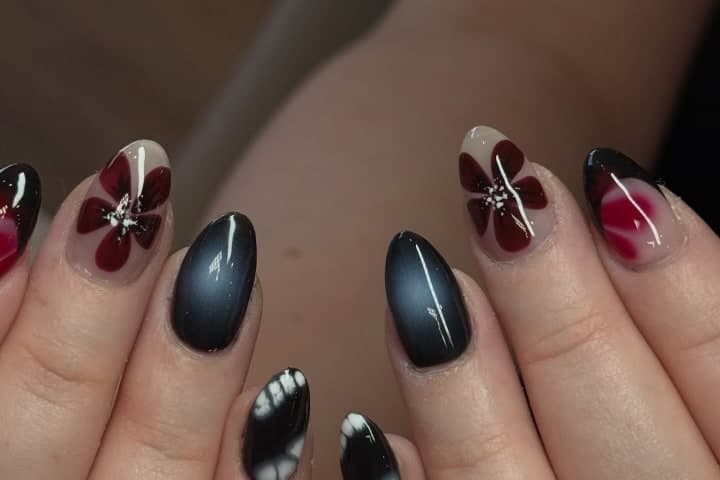 Nail design thumbnail for Instagram post DUhPKMFj7Nn
