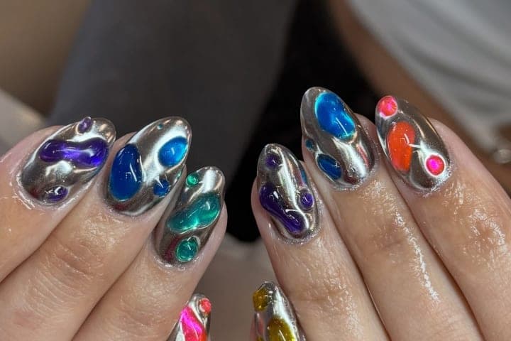 Nail design thumbnail for Instagram post DWxCHl9Dz--