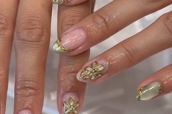 Nail design thumbnail for Instagram post DViHMBslL5r